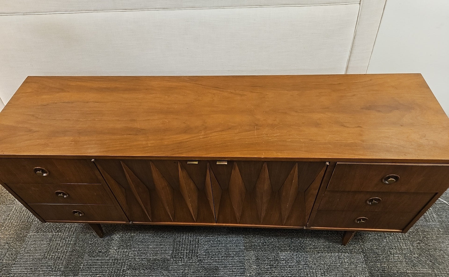 American Of Martinsville MCM 9-Drawer Dresser