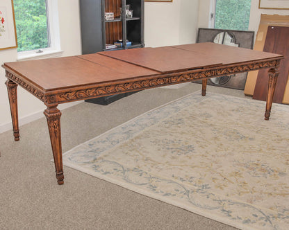 Henredon French Louis XVI Burl Walnut Dining Table W/ Oak Inlays  And 2 Leaves