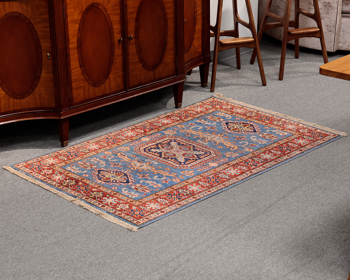 Hand-Knotted 100% Wool Oriental Rug