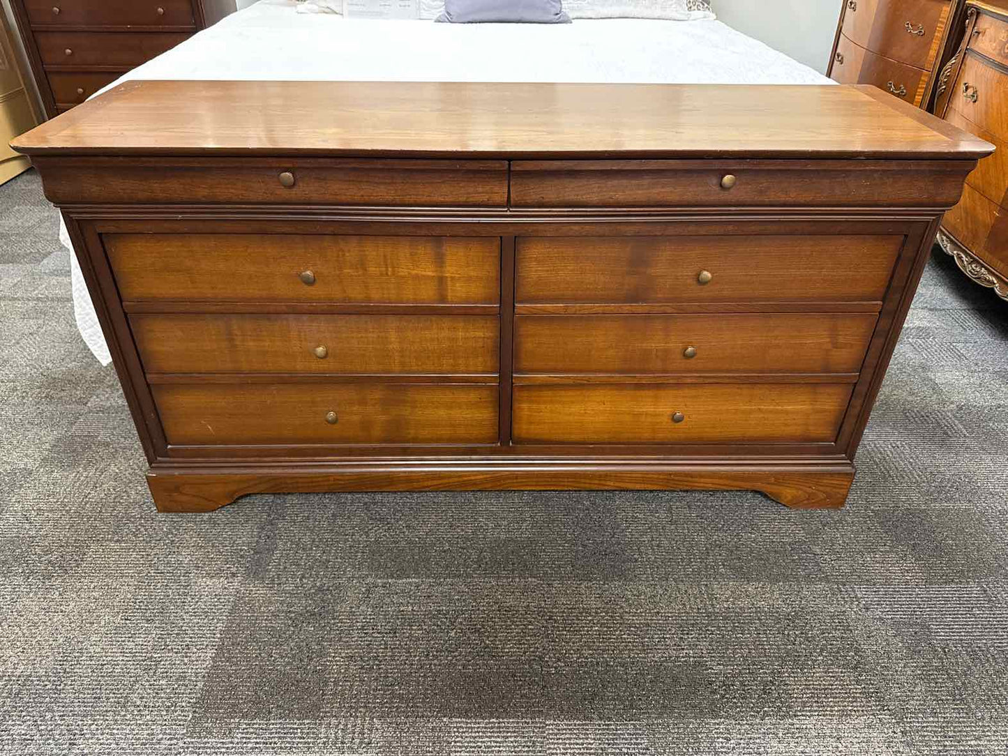8-Drawer Vintage Dresser