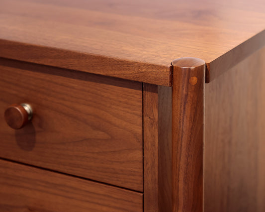 Stickley 'Walnut Grove' 8-Drawer Dresser