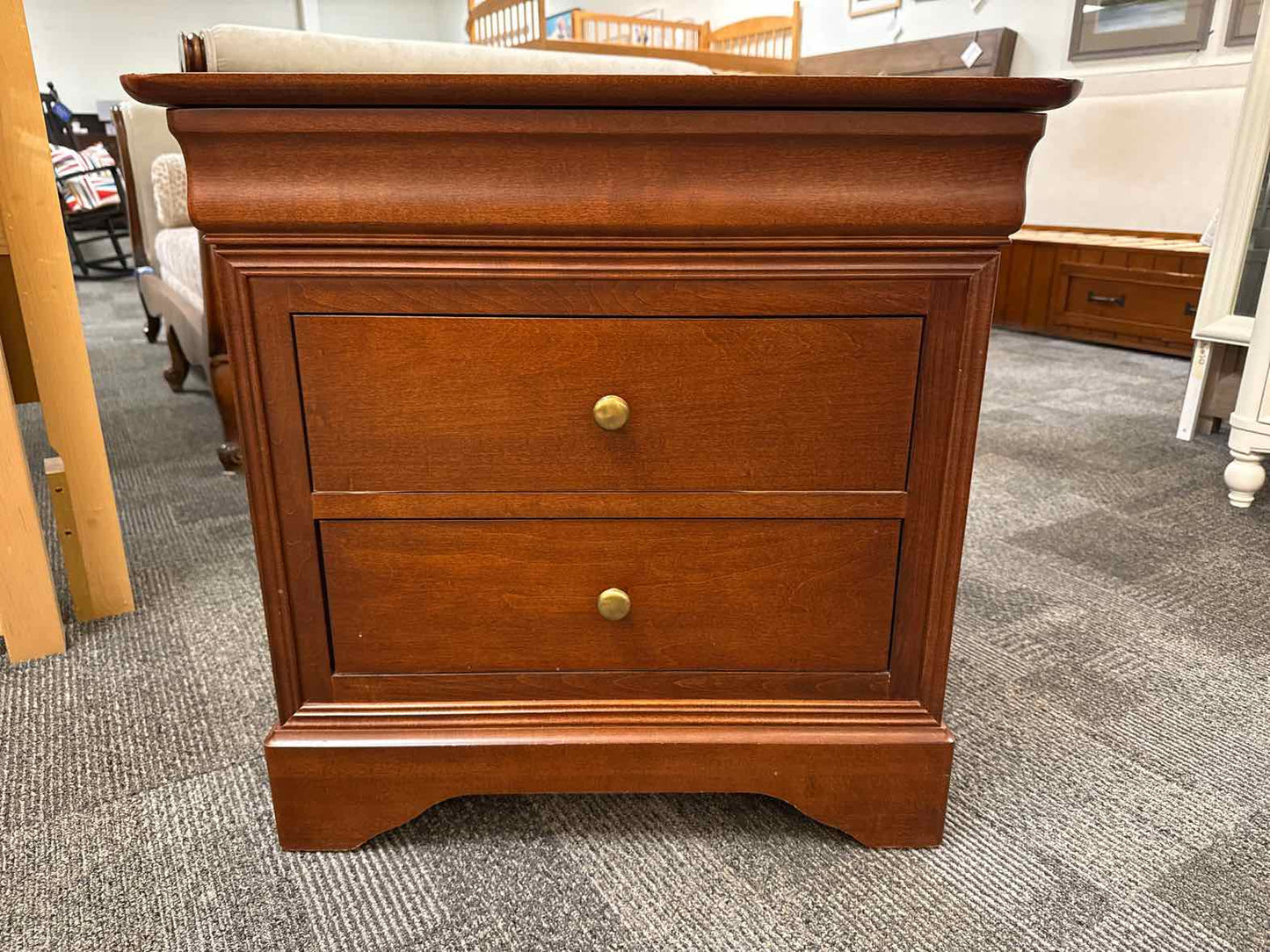 Cherry 3-Drawer Nightstand