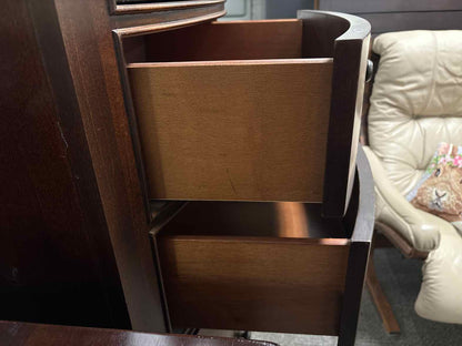 Universal Furniture 6-Drawer Lingerie Chest