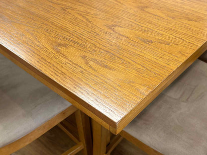 Oak Pub Table w/ Set of 6 Matching Stools