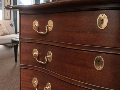 Mahogany Bachelor's  Chest with 4 Drawers & Soilid Brass Handles