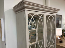 Klausner Jasper County Collection 'Melinda' Curio Cabinet