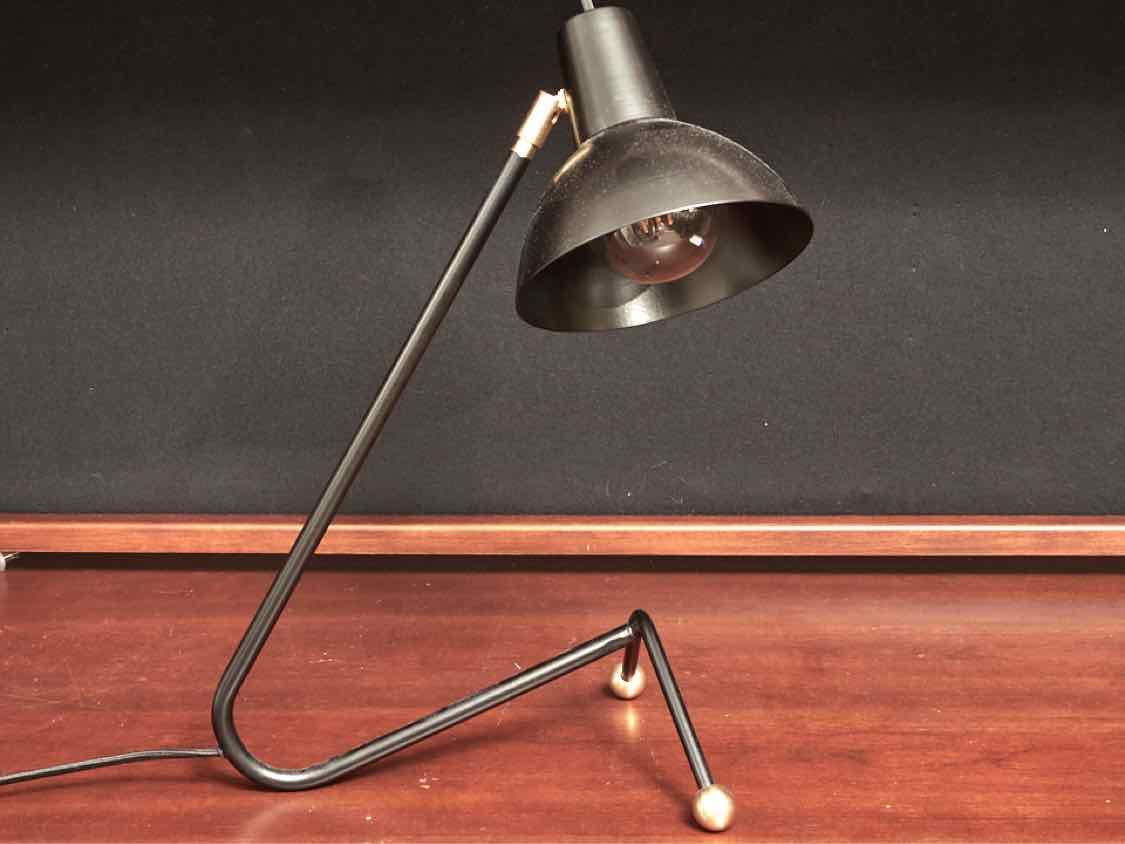Black Metal  Desk Table Lamp