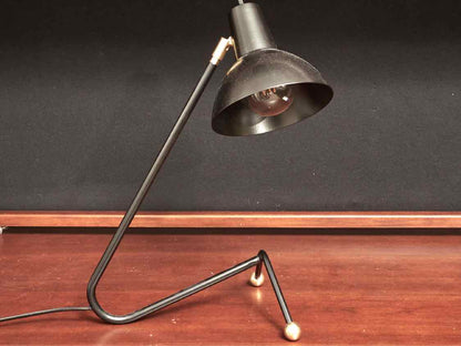Black Metal  Desk Table Lamp