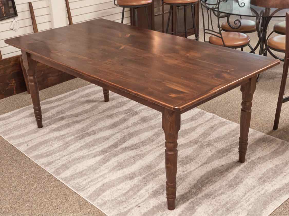 Amish Style Pine Dining Table with Turned Legs