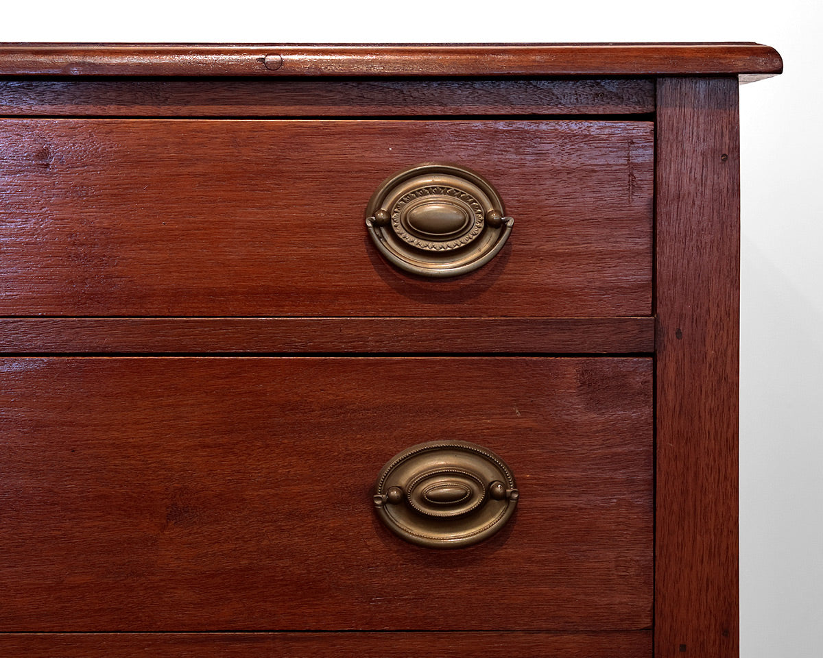 Antique Federal Style Bachelor Chest