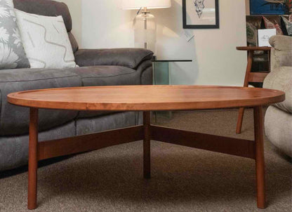 Thomas Moser Natural Cherry Oval  Cocktail Table