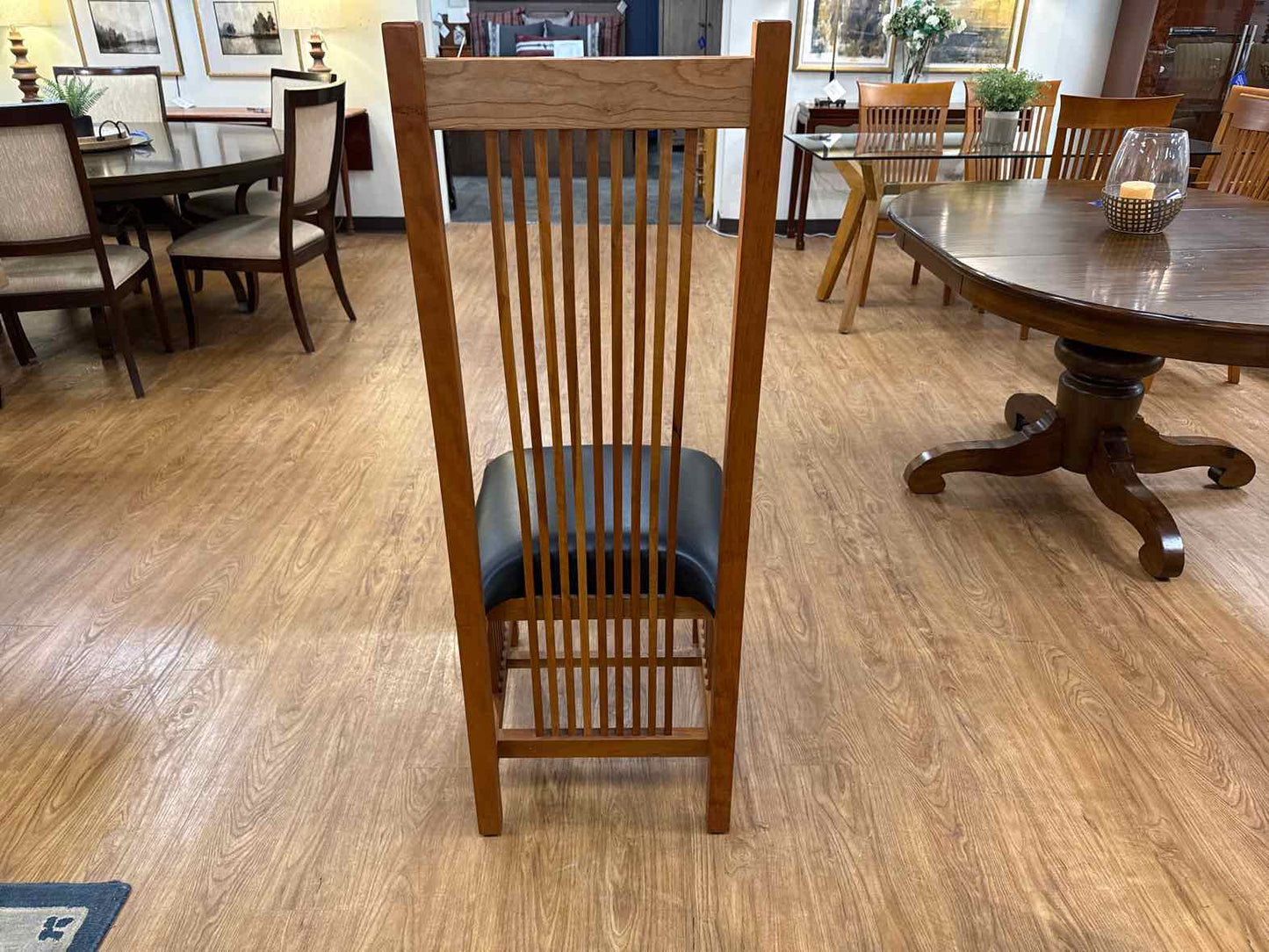 Mastercraft Cherry Mission-Style Table & 6 Chair Set