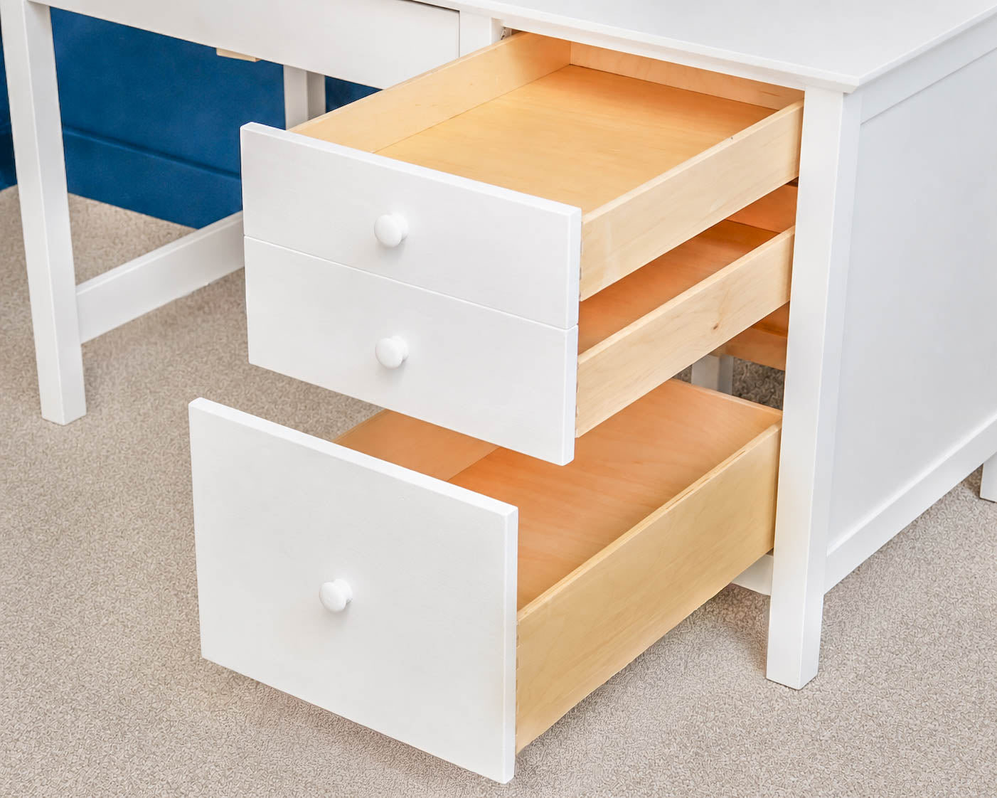 Vermont Tubbs White Finish Four Drawer Desk W/ Chair