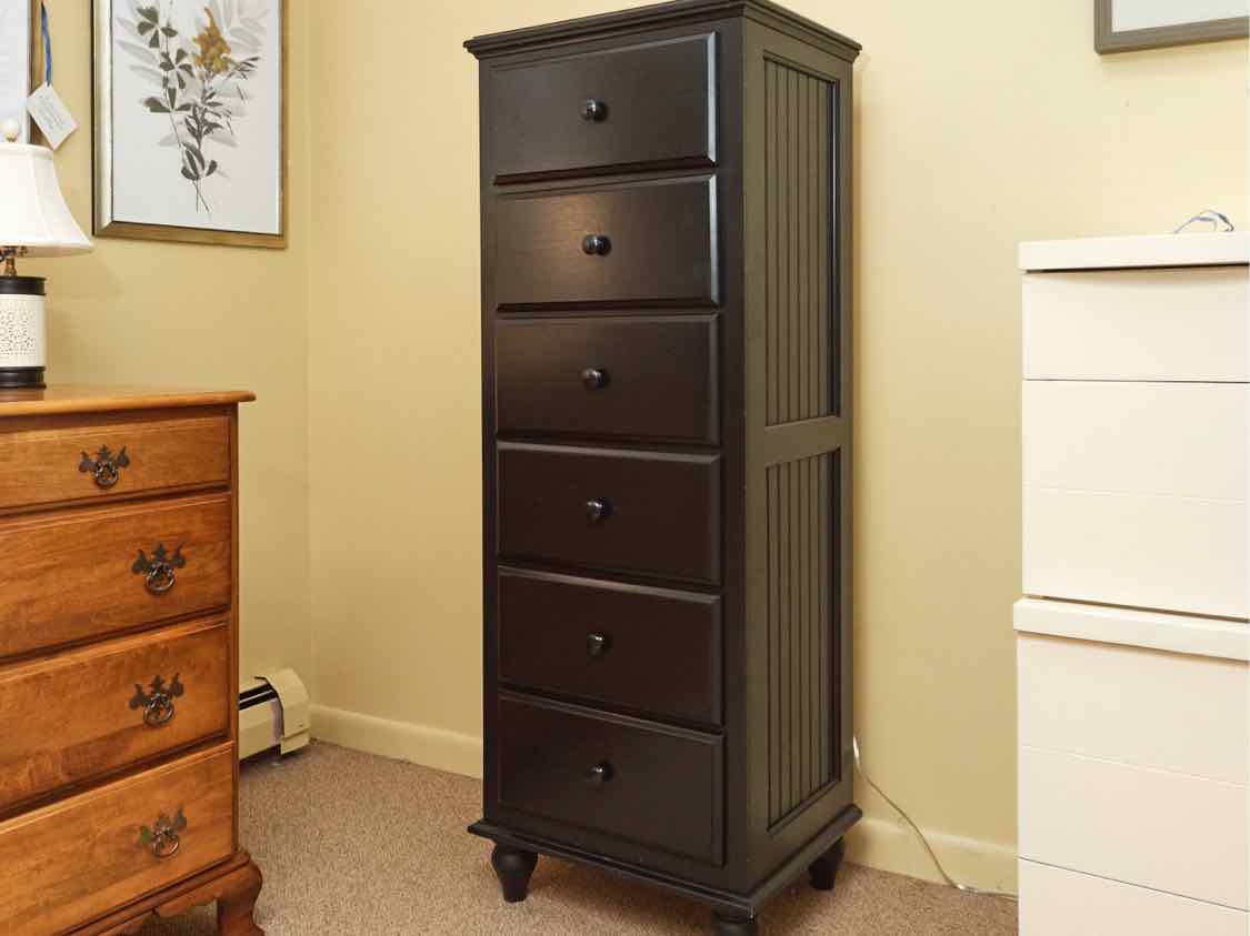 Black Finish 6 Drawer Beadboad Accents Lingerie Chest