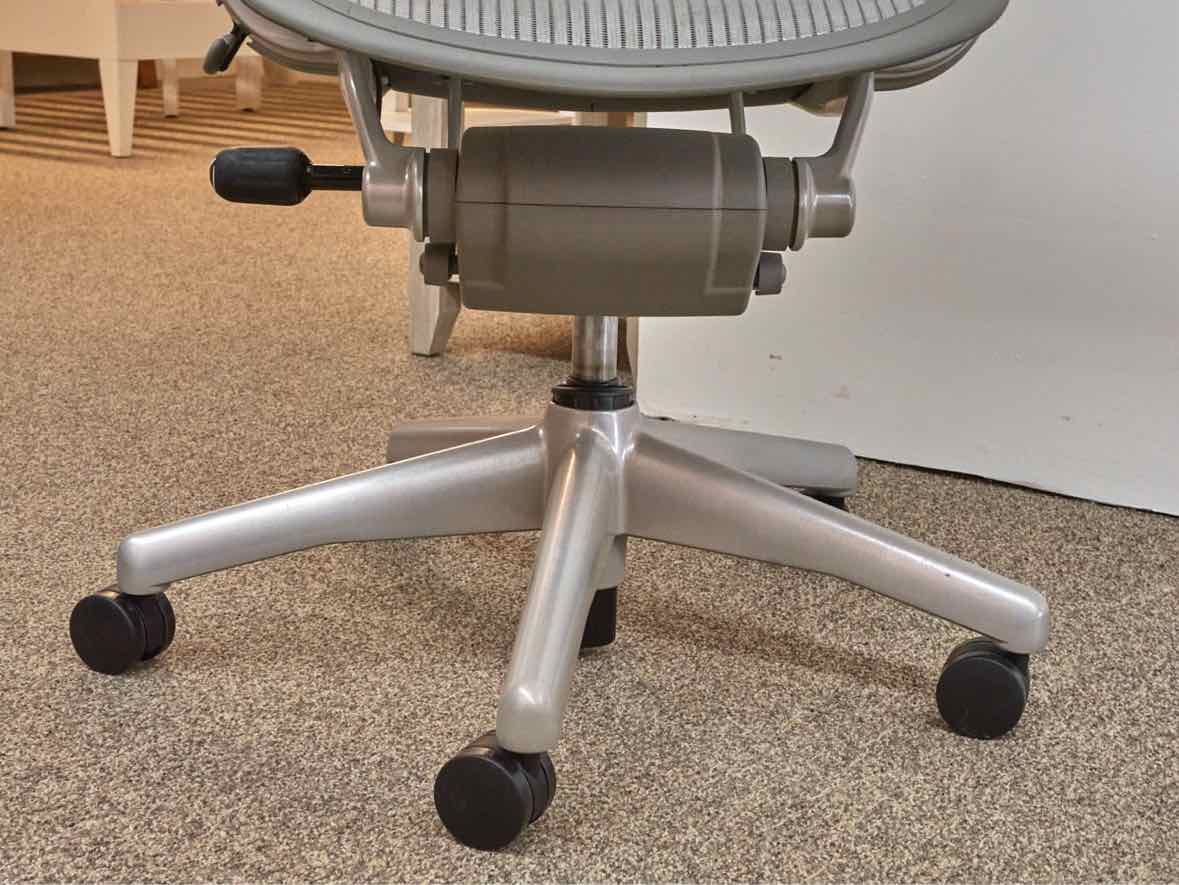 Herman Miller 'Aeron' Adjustable Grey  Office Chairs on Casters
