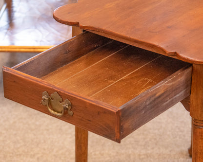 Pine Scalloped Porringer Top Side Table W/Brass Chippendale 1 Drawer Pull