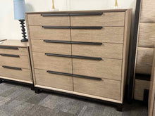 Lexington 'Bretton' Gentleman's Chest