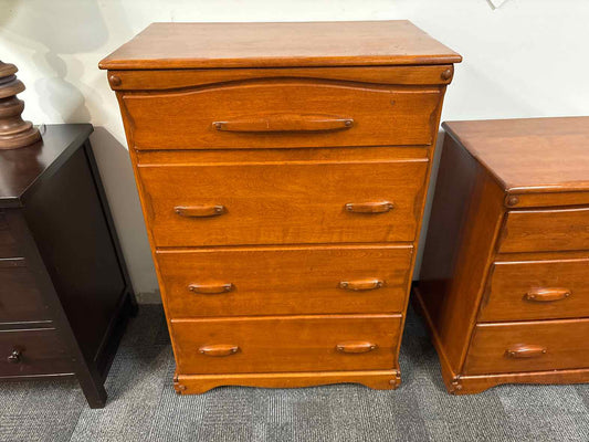 French & Heald Rock Maple 4-Drawer Chest