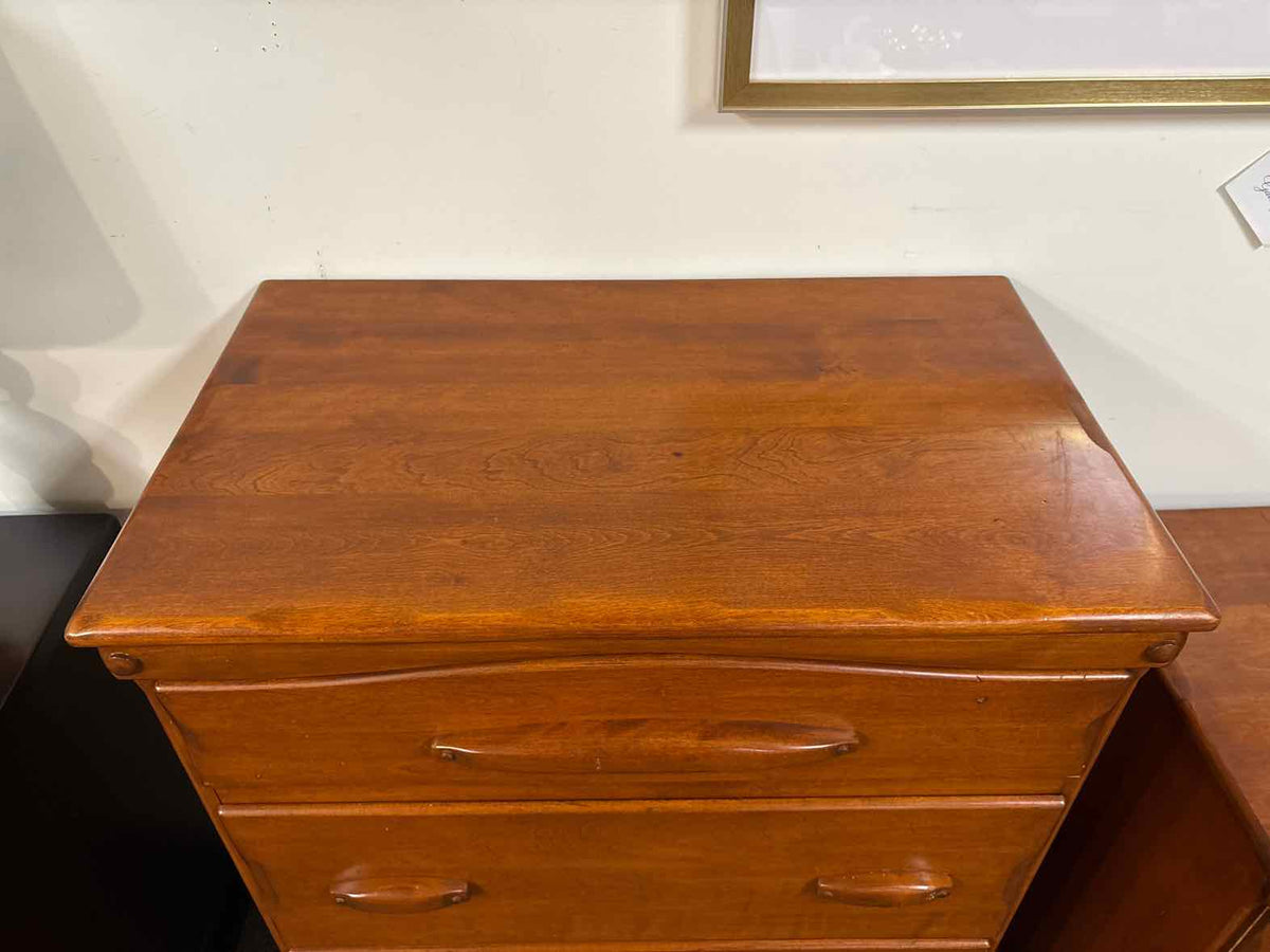 French & Heald Rock Maple 4-Drawer Chest