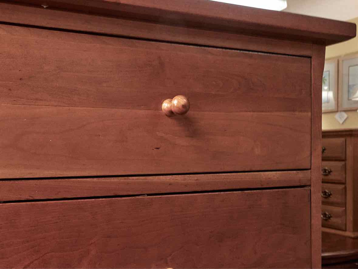 Durham  Cherry Shaker Style 7 Drawer Chest