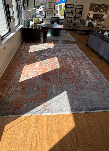 Yayla 8 x 10 Area Rug