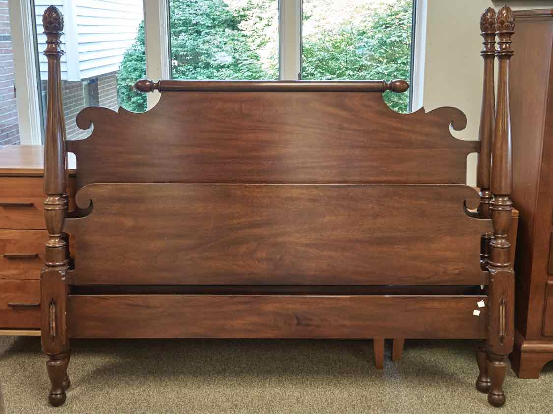 Henkel Harris Mahogany Four Poster Queen Bed
