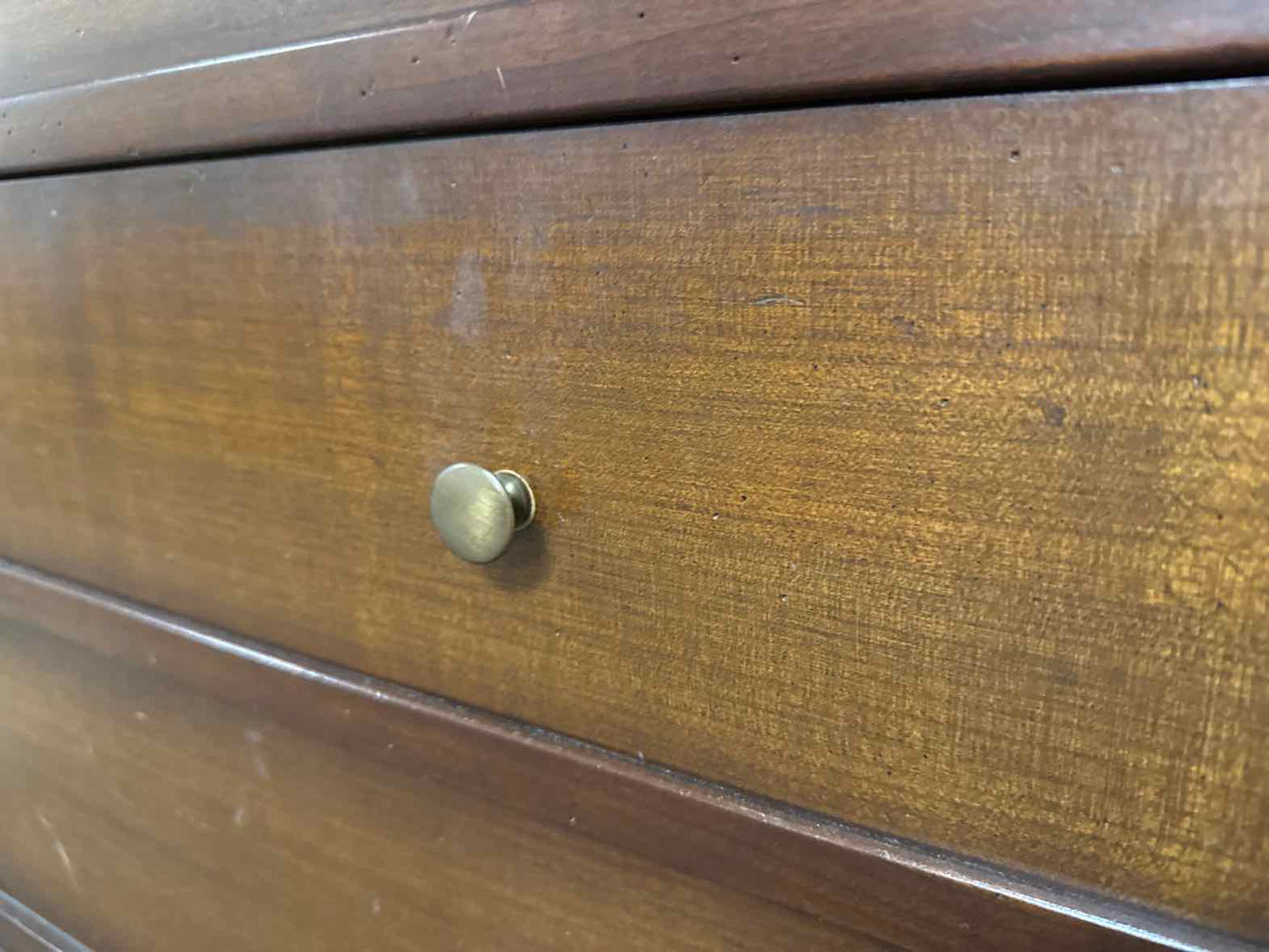 8-Drawer Vintage Dresser