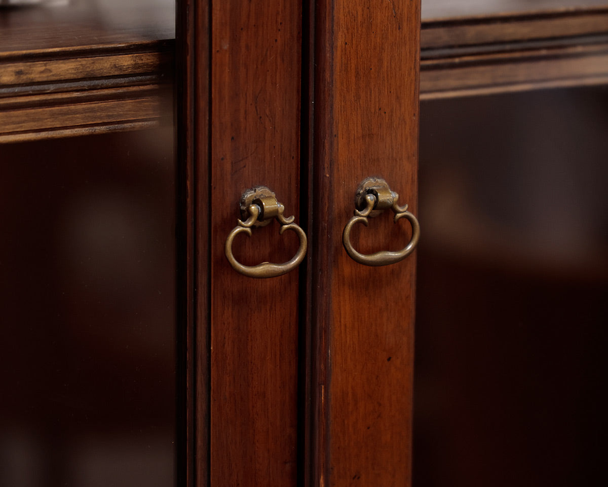 Mahogany Breakfront Cabinet
