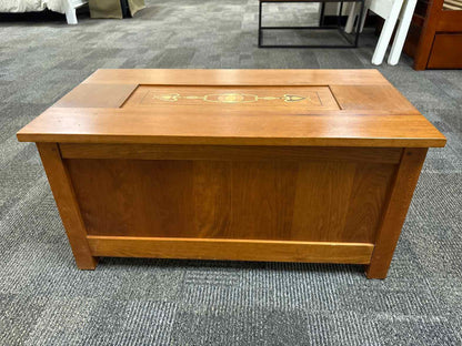 Stickley 'Gustav' Collector Chest