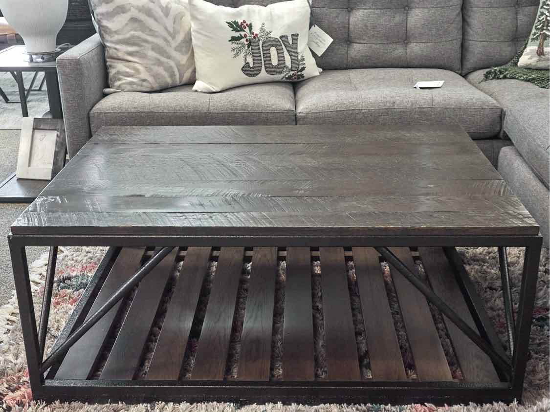 Ethan Allen Casual Traditions Cocktail Table