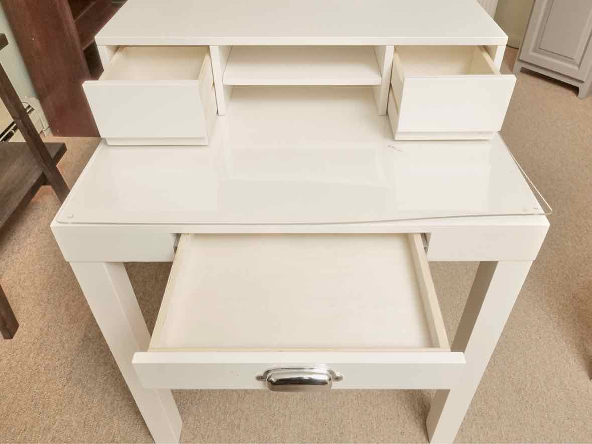 Pottery Barn Kids  'Morgan'  Ivory Finish  Writing Desk & Hutch