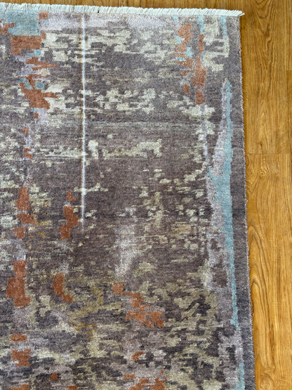 Yayla 8 x 10 Area Rug