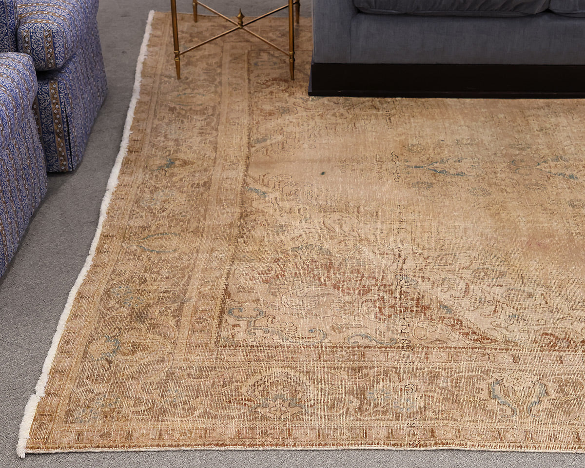 10 x 14 Center Medallion Tea Washed Taupe & Aqua Rug