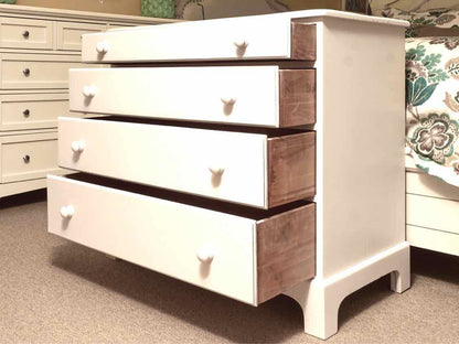 'Sea Foam White' Finish 4 Drawer Chest