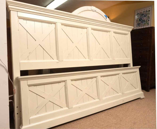Folio 21  'Hilton Head' Shutter Distressed Ivory King Bed