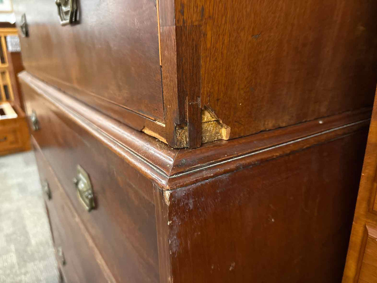 Mahogany 8-Drawer Chest on Chest