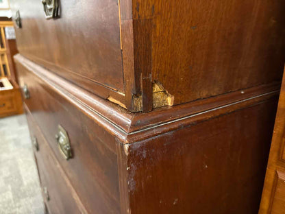 Mahogany 8-Drawer Chest on Chest