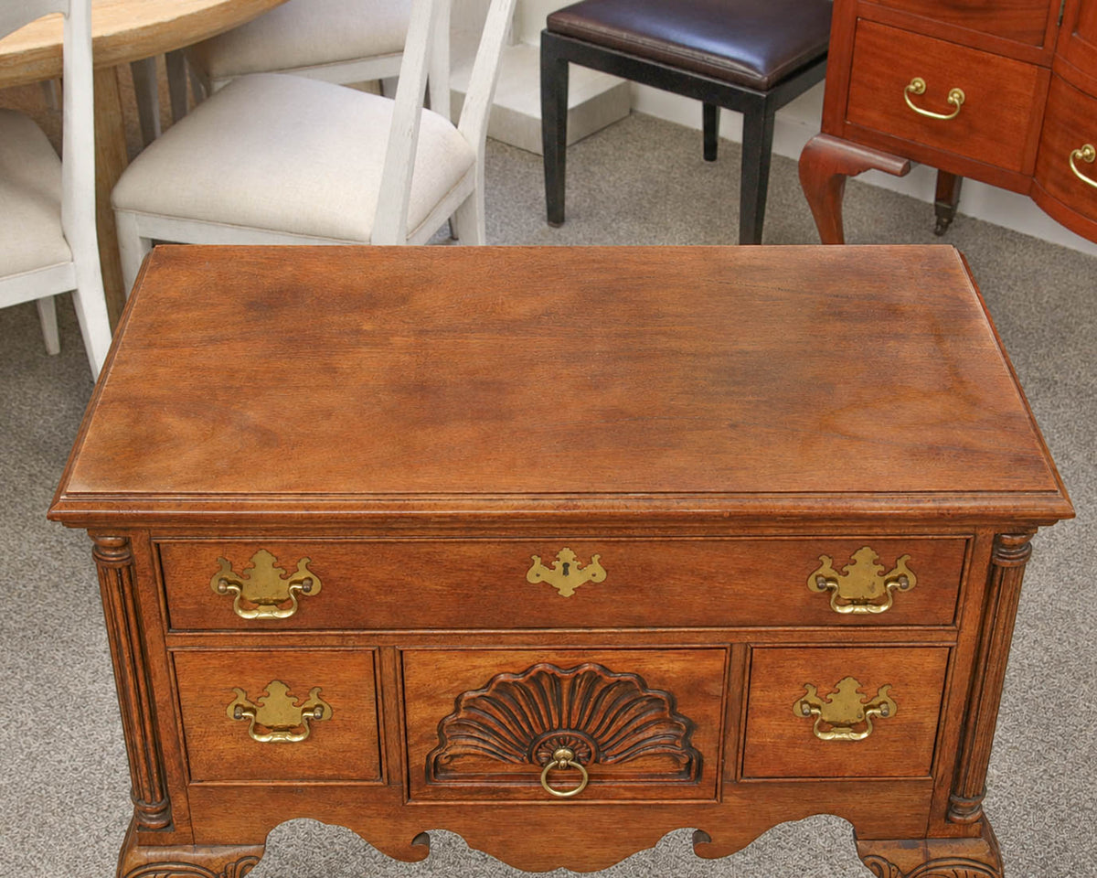Thomasville Lowboy with Carved Shell in Light Finish Mahogany