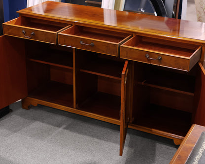Credenza