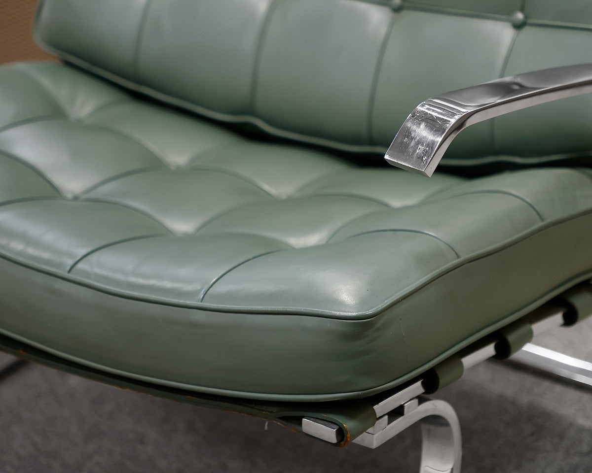 Set of Two Knoll Mies Vander Barcelona Chairs