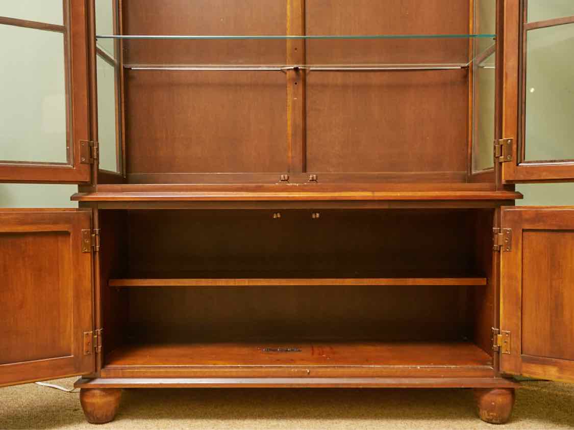 Ethan Allen Cherry 2 Glass Door 3 Glass Shelf 2 Lower Doors  Display Cabinet