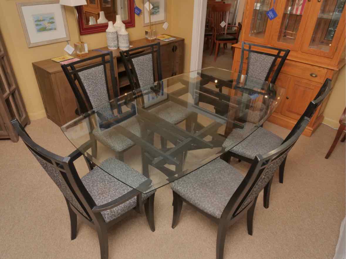 Saloom Glass Top Black Finish Base Table &  6 Chair Set