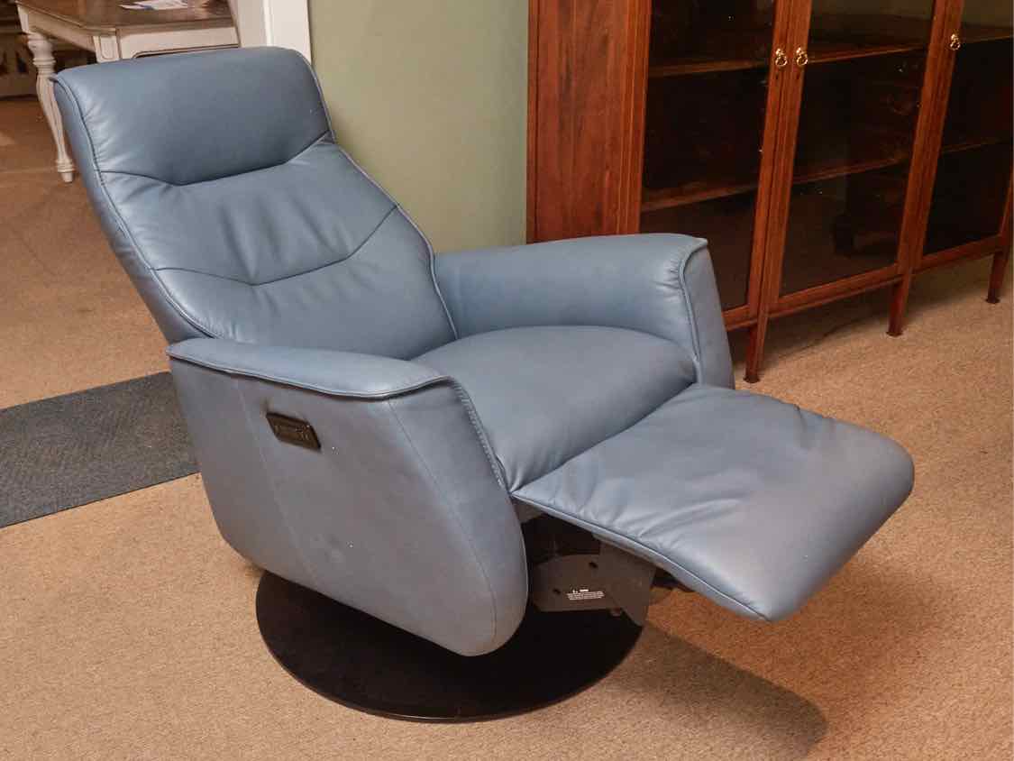 IMG Norway Comfort Power Swivel Lift  Recliner In Prime -Jade (p332) Leather