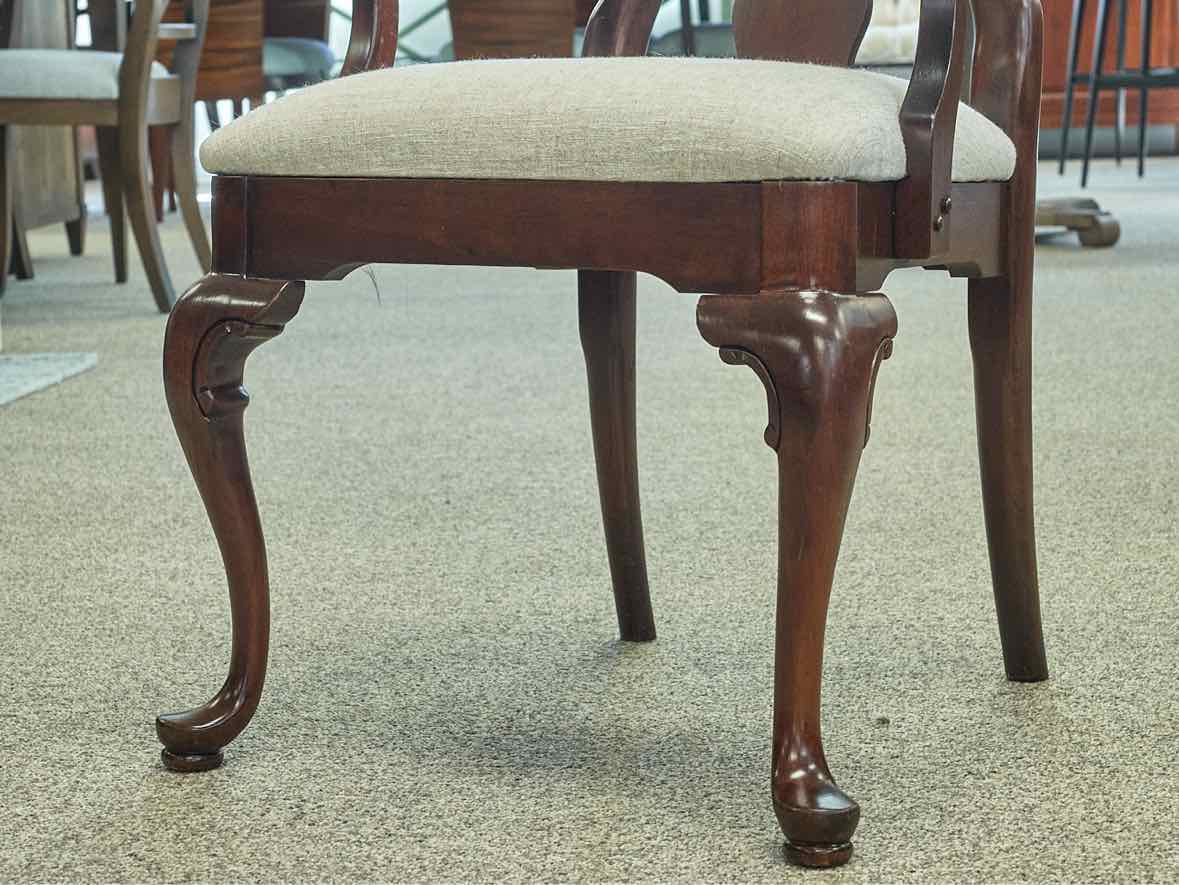 Set of 6 Cherry Queen Ann  Dining Chairs