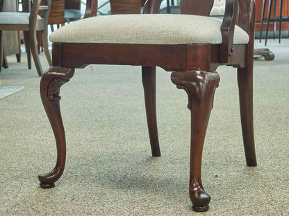 Set of 6 Cherry Queen Ann  Dining Chairs