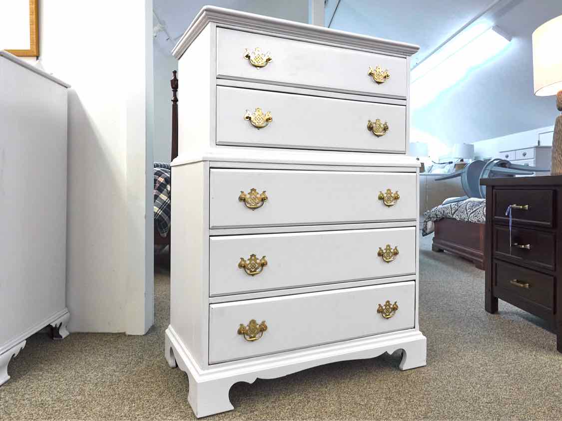 French & Heald Arctic White Finish 5 Drawer  Chest on Chest