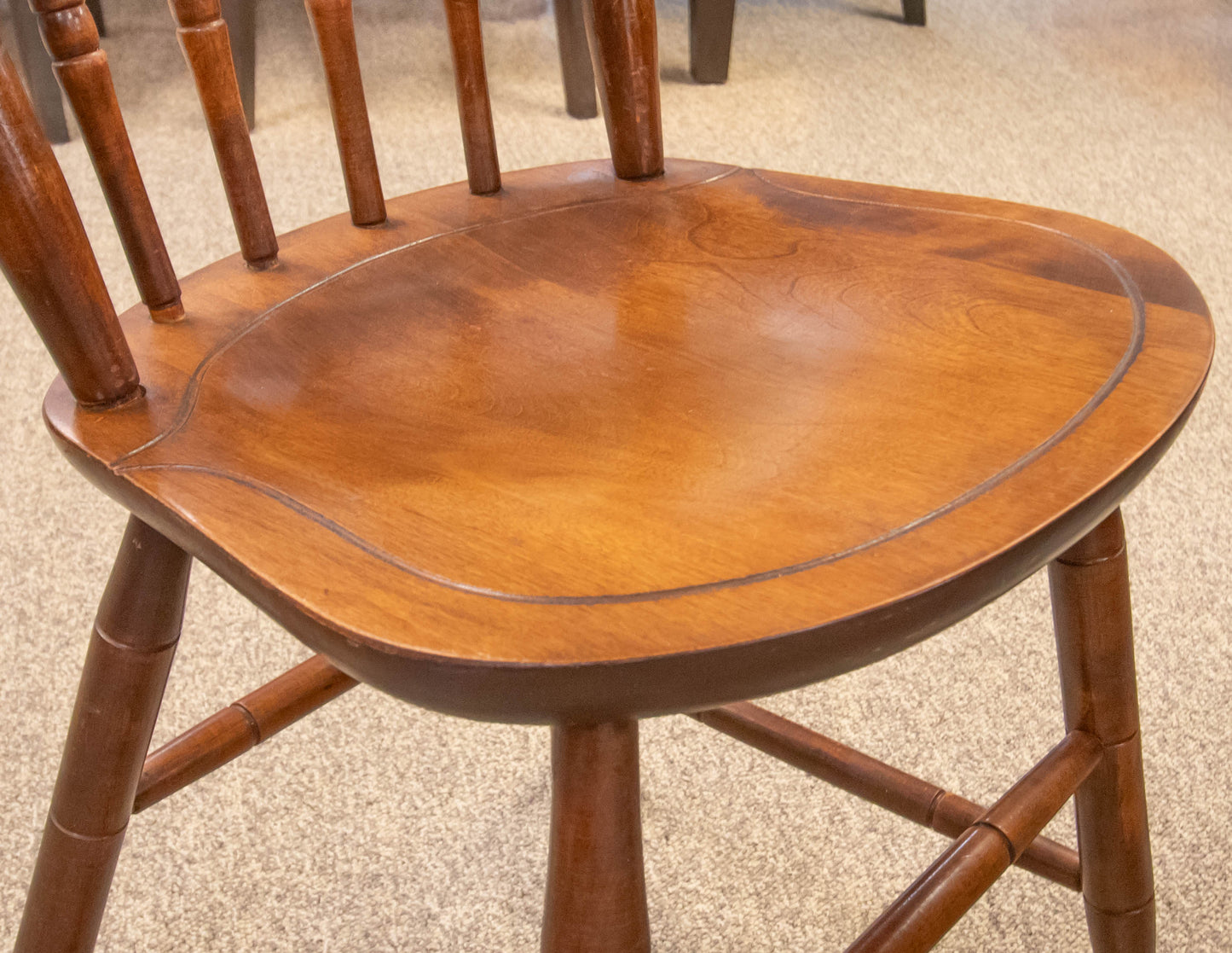 Nichols & Stone Set Of 6 Thumb-Back Maple Spindle Dining Chairs