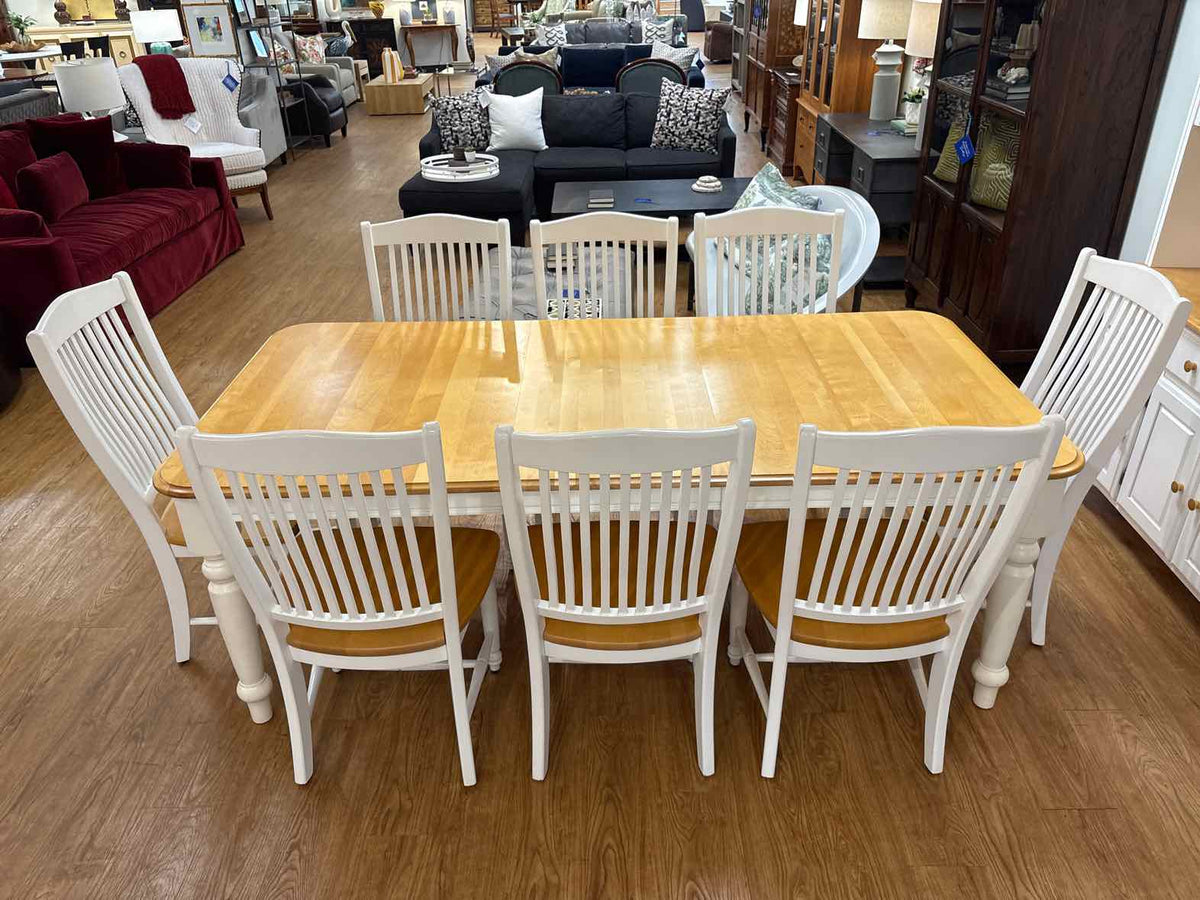 Canadel Maple Dining Table & 8 Chair Set