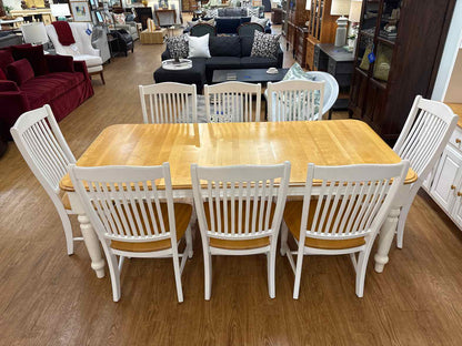 Canadel Maple Dining Table & 8 Chair Set