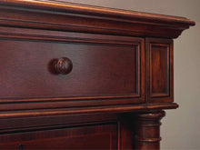 Thomasville Mahogany Finish Empire Style 9 Drawer Chest